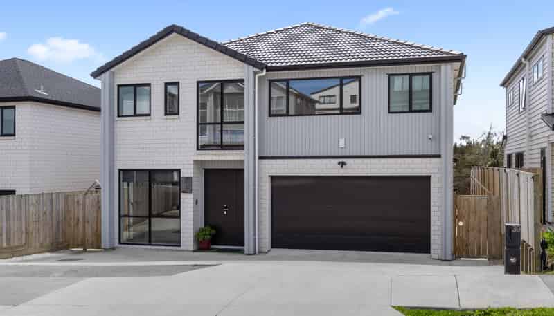 39 Drumnaconagher Road, Flat Bush