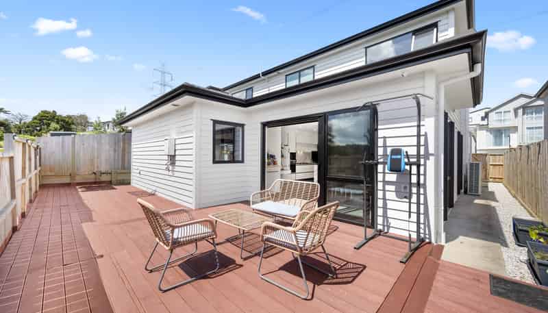 39 Drumnaconagher Road, Flat Bush