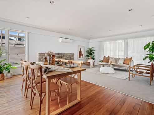 77 Mill Road, Kensington