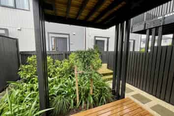 2/492B Richardson Road , Mount Roskill