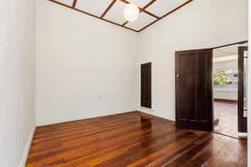 1/5 Park Avenue, Grafton