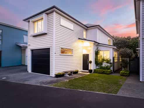 20 Glide Lane, Whitby