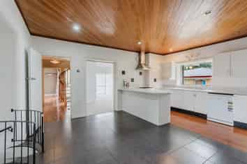 123 Mahoe Street, Melville