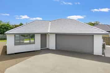 38 Ara Drive, Redwoodtown