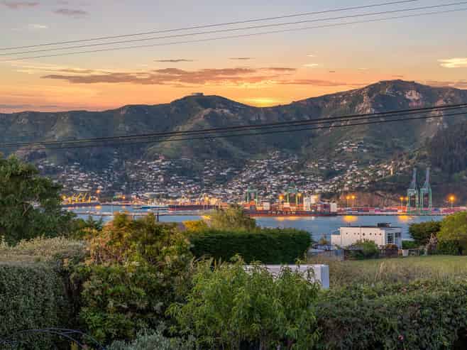 126 Marine Drive, Diamond Harbour