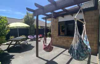 30 Kahira Crescent, Papamoa