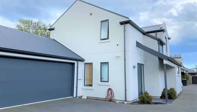 2/118 Bishop Street, Saint Albans