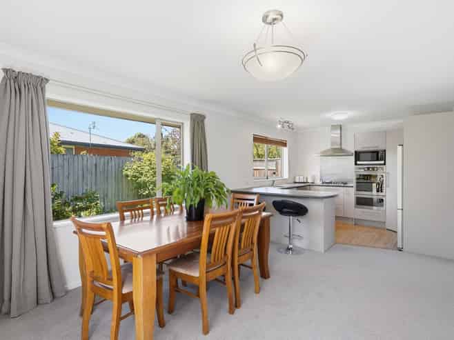 56 Paget Drive, Woodend