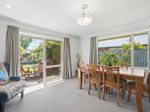 56 Paget Drive, Woodend