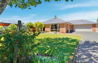 56 Paget Drive, Woodend