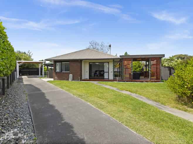 3 Beveridge Place, Greenmeadows