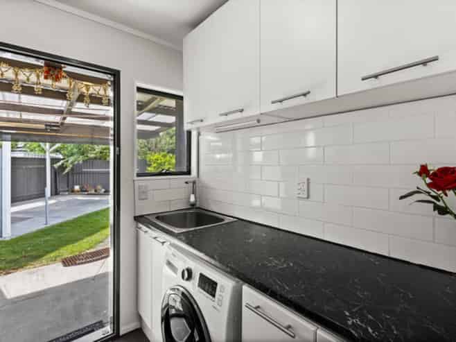 3 Beveridge Place, Greenmeadows