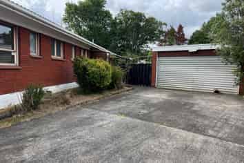 Auckland - Address withheld