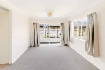 13 Tir Conaill Avenue, Flat Bush