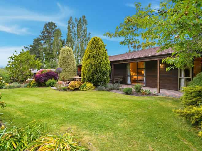 54 Loburn Whiterock Road, Loburn