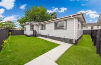 18b Balloch Street, Manurewa