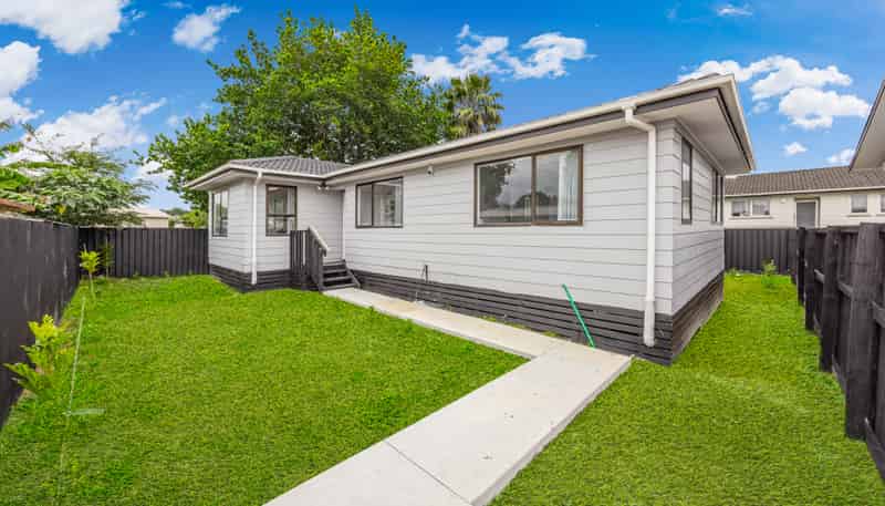 18b Balloch Street, Manurewa
