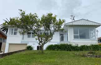 23 Eden Terrace, Kamo