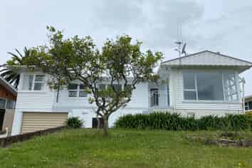 23 Eden Terrace, Kamo