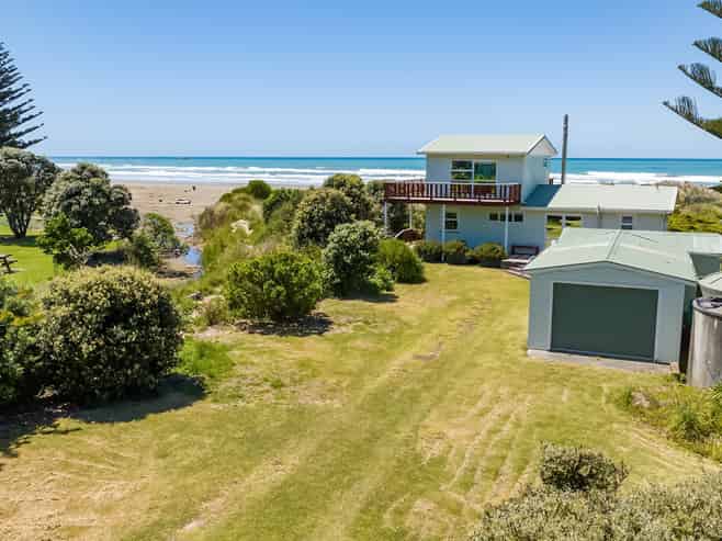 97 Blue Pacific Parade, Riversdale