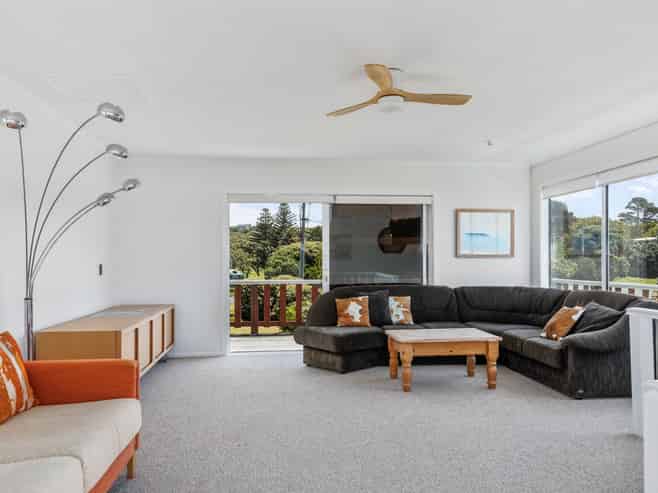 97 Blue Pacific Parade, Riversdale