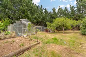 52 Levels Plain Road, Levels