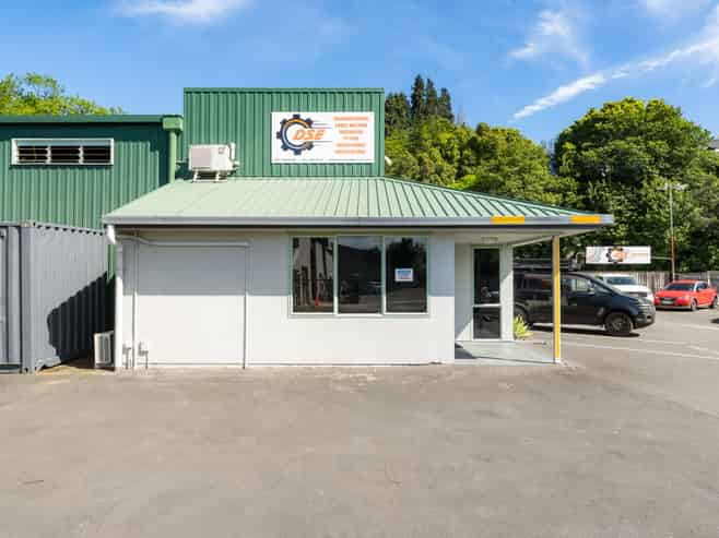 Versatile Site in Judea's Industrial Precinct