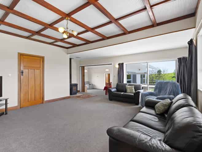 222 Ngatira Road, Lichfield