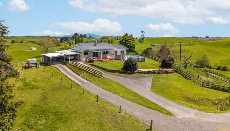 222 Ngatira Road, Lichfield