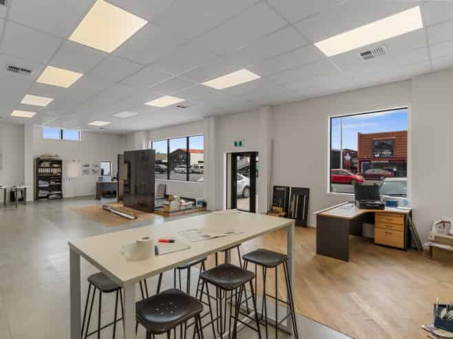 Hard to find - yet here it is!