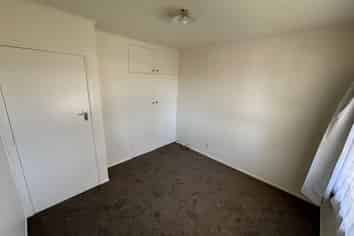 2/55 Pt England Road, Point England