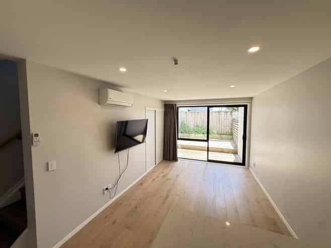 2/7 Parson Lane, Papatoetoe