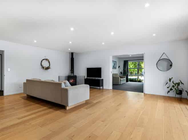 7 John Leith Place, Leithfield