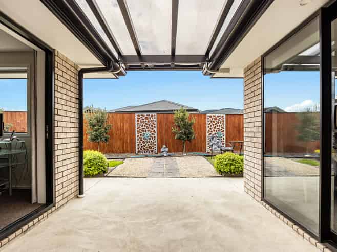 7 Cranford Road, Richmond
