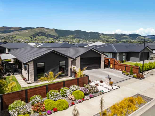 7 Cranford Road, Richmond