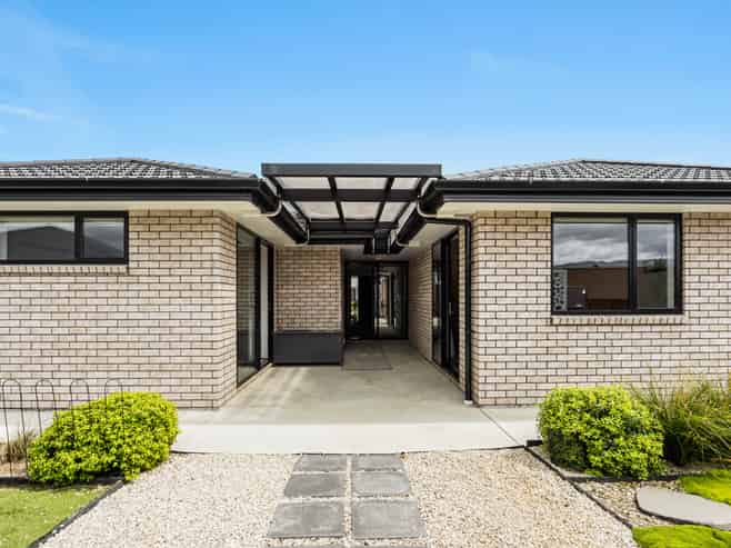 7 Cranford Road, Richmond