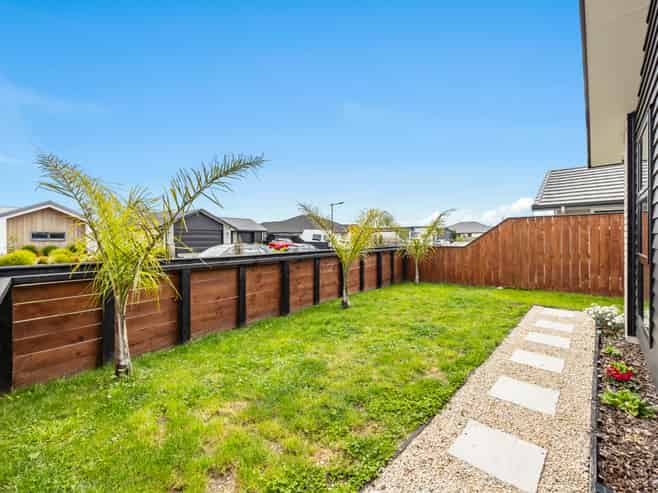 7 Cranford Road, Richmond