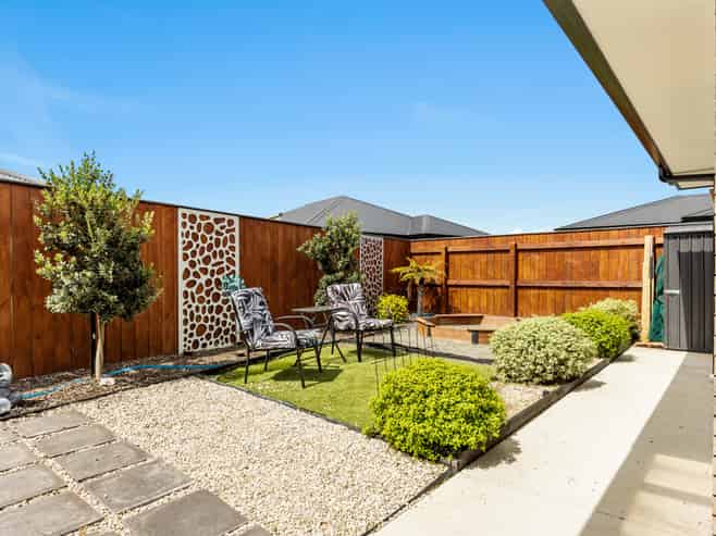 7 Cranford Road, Richmond