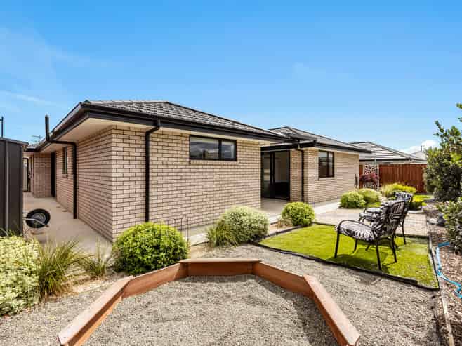 7 Cranford Road, Richmond