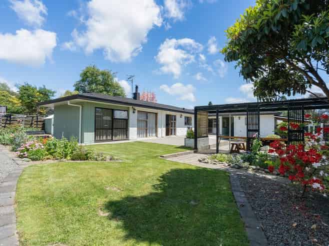 15A Stuart Street, Levin