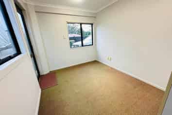 25B Swaffield Road, Papatoetoe