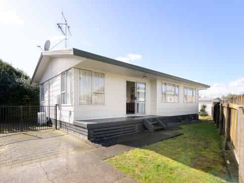 416B Kahikatea Drive, Dinsdale