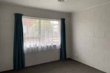 2/12 Brougham Street, Westport