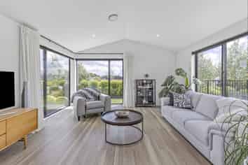 10 Ara O Ngati Koata, Richmond