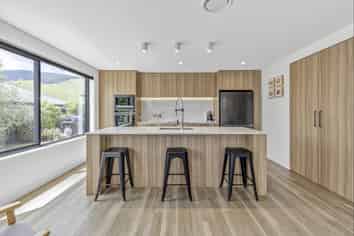 10 Ara O Ngati Koata, Richmond