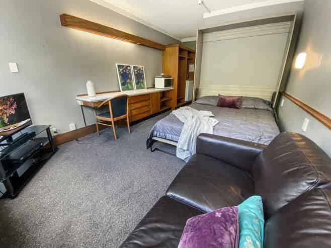 306/20 Glenmore Street, Thorndon