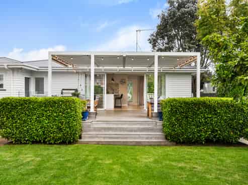 10 Hardington Street, Onehunga