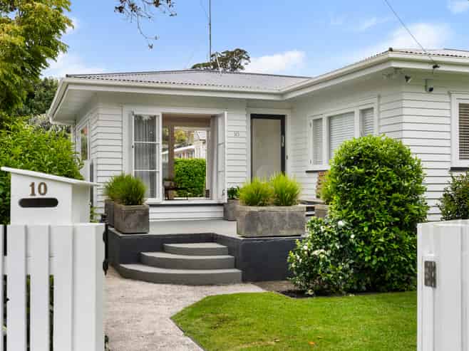 10 Hardington Street, Onehunga