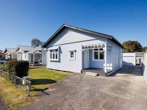33 McGiffert Street, Palmerston North