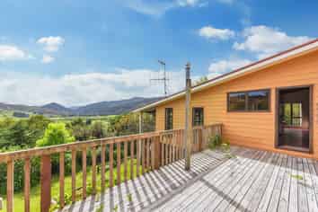 736 Wakapuaka Road, Hira